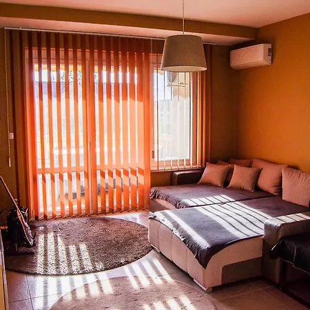 Panorama Apartman Замарди