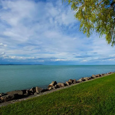 Apartamento Panorama Apartman *