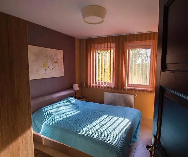 Panorama Apartman דירה *