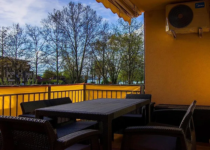 דירה Panorama Apartman *